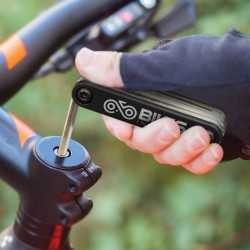 Tools & Pocket Knives  - Targa Multi-Tool Set