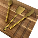 Cheese Gift Sets - Yeto Cheeseboard &amp; Knife Set