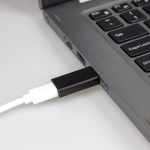 USB Hubs &amp; Cables - USB C Adapter