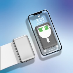 Power Banks  - Hayward Magnetic Power Bank - 10000 mAh