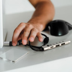 USB Hubs &amp; Cables - Megabyte USB Hub