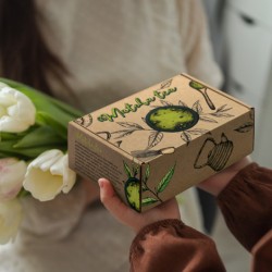 Packaging & Gift Bags - Die Cut Box with Locking Lid - 175x130x65mm