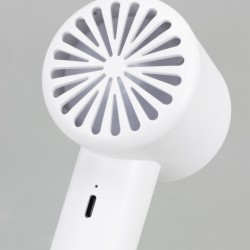Toys, Games & Novelties  - Glacius Personal Cooling Fan